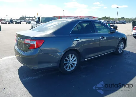 2012 Toyota Camry Xle z USA, uszkodzony, nr VIN 4T1BF1FK0CU074727